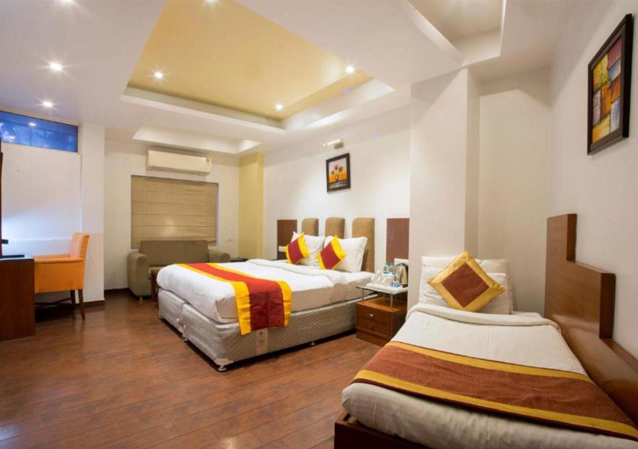 Hotel Palm Do'R - 02 Mins From New Delhi Railway Station Kültér fotó
