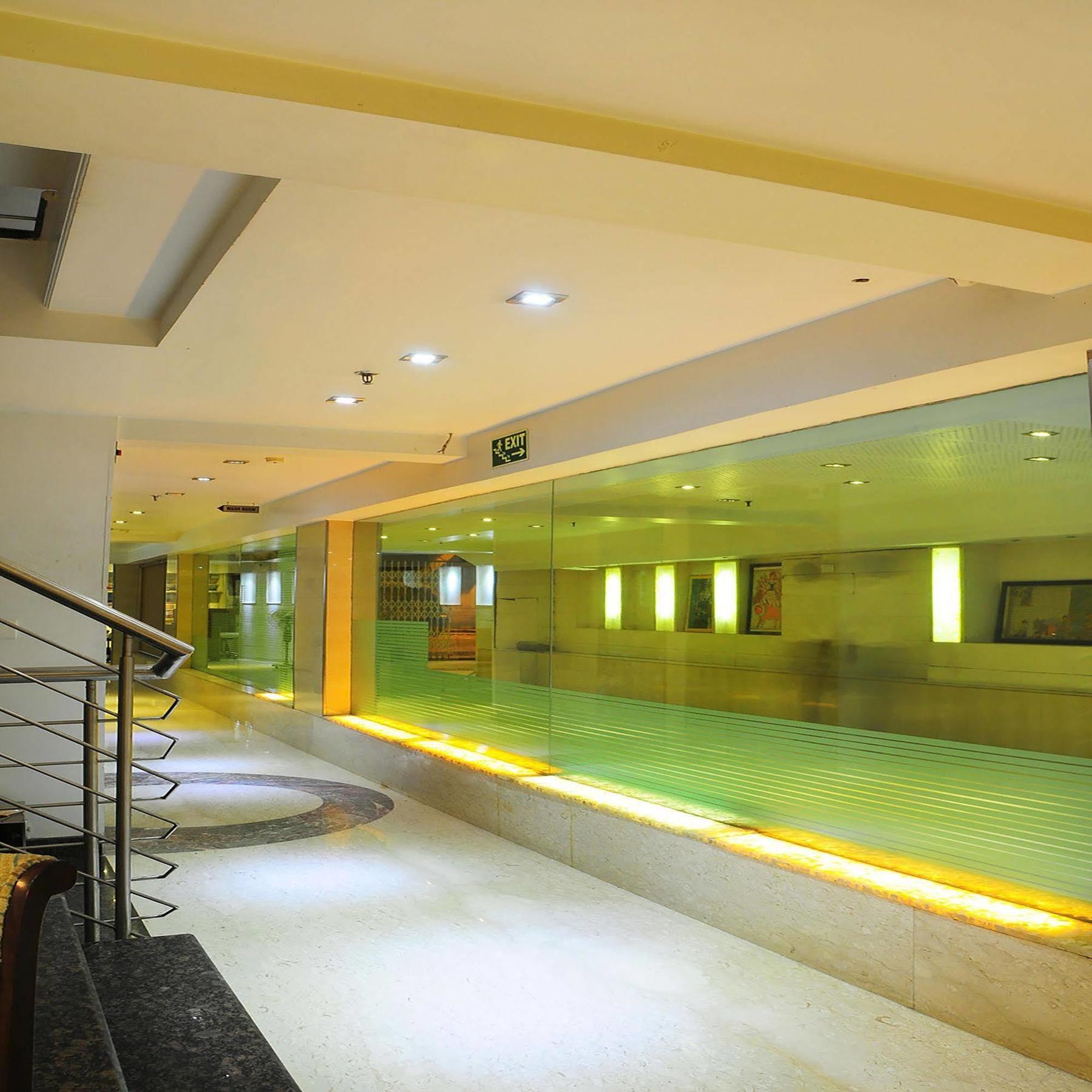 Hotel Palm Do'R - 02 Mins From New Delhi Railway Station Kültér fotó